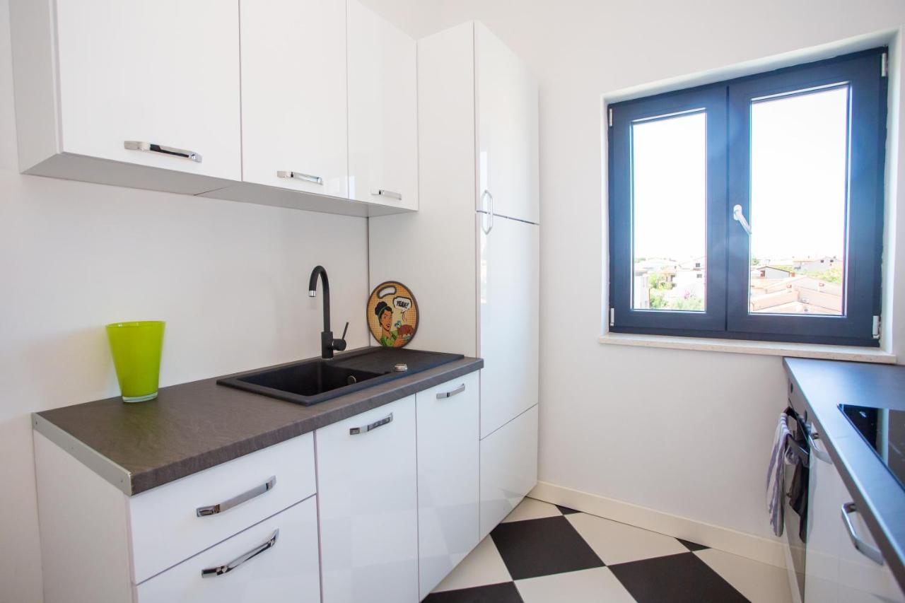 Black & White Apartment Rovinj Zewnętrze zdjęcie